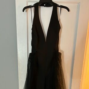 Black V-neck halter pants jumper with tulle 1/2 skirt